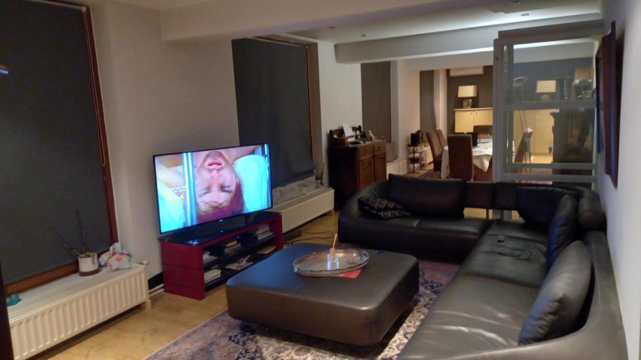 Luxe Appartement Met 3 Slaapkamers En 1 Kingsize Bed Slaapzetel En Drie Dubbelbedden Дендермонде Экстерьер фото